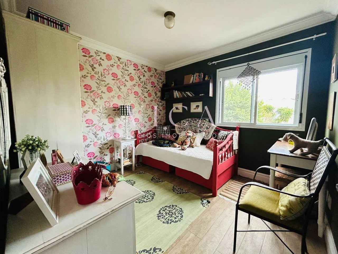 Imagem Alphaville|Scenic Casa 205m² 3 dorms, 1 suíte e 4 vagas |R$ 1.590.000,00