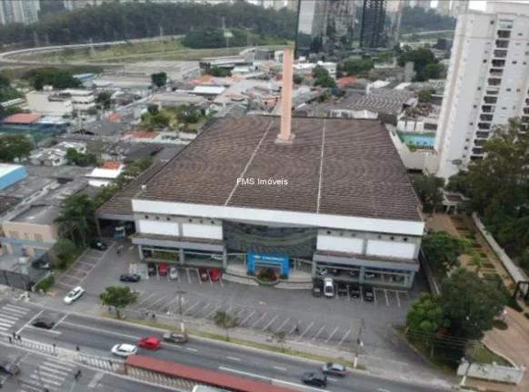 Foto do imóvel Galpão com 12.158 m² na Av. João Dias