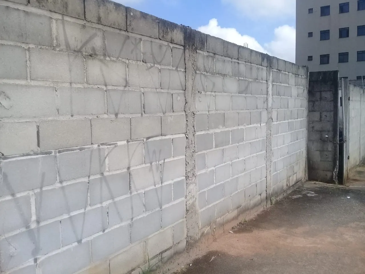 Imagem Terreno à venda 300M², Centro, Pindamonhangaba - SP