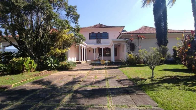 Imagem Casa para Venda em Teresópolis / RJ no bairro Tijuca