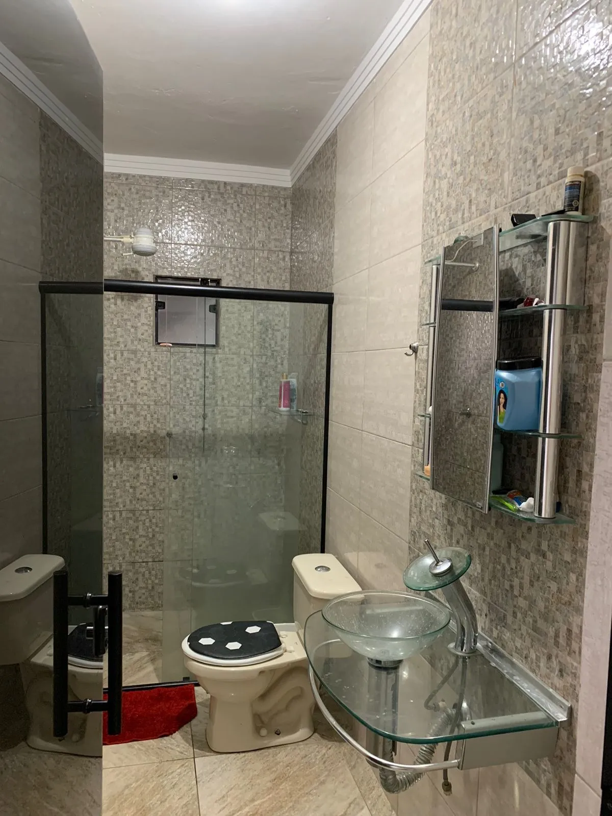 Imagem Casa com Garagem e Salão Comercial à Venda no Jardim Alpes de Sorocaba