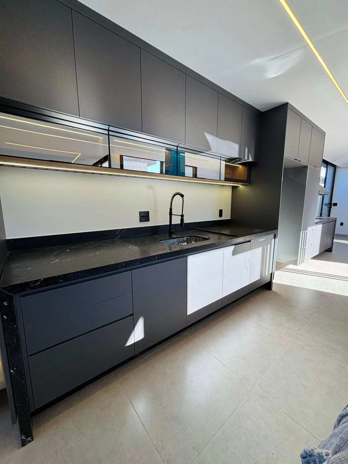 Imagem Casa à venda em Franca, Parque Universitário, com 3 quartos, 270m2