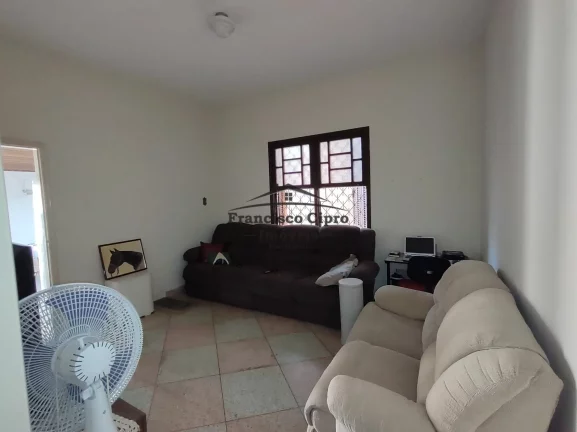 Imagem Casa à venda no bairro Pedregulho - Guaratinguetá/SP