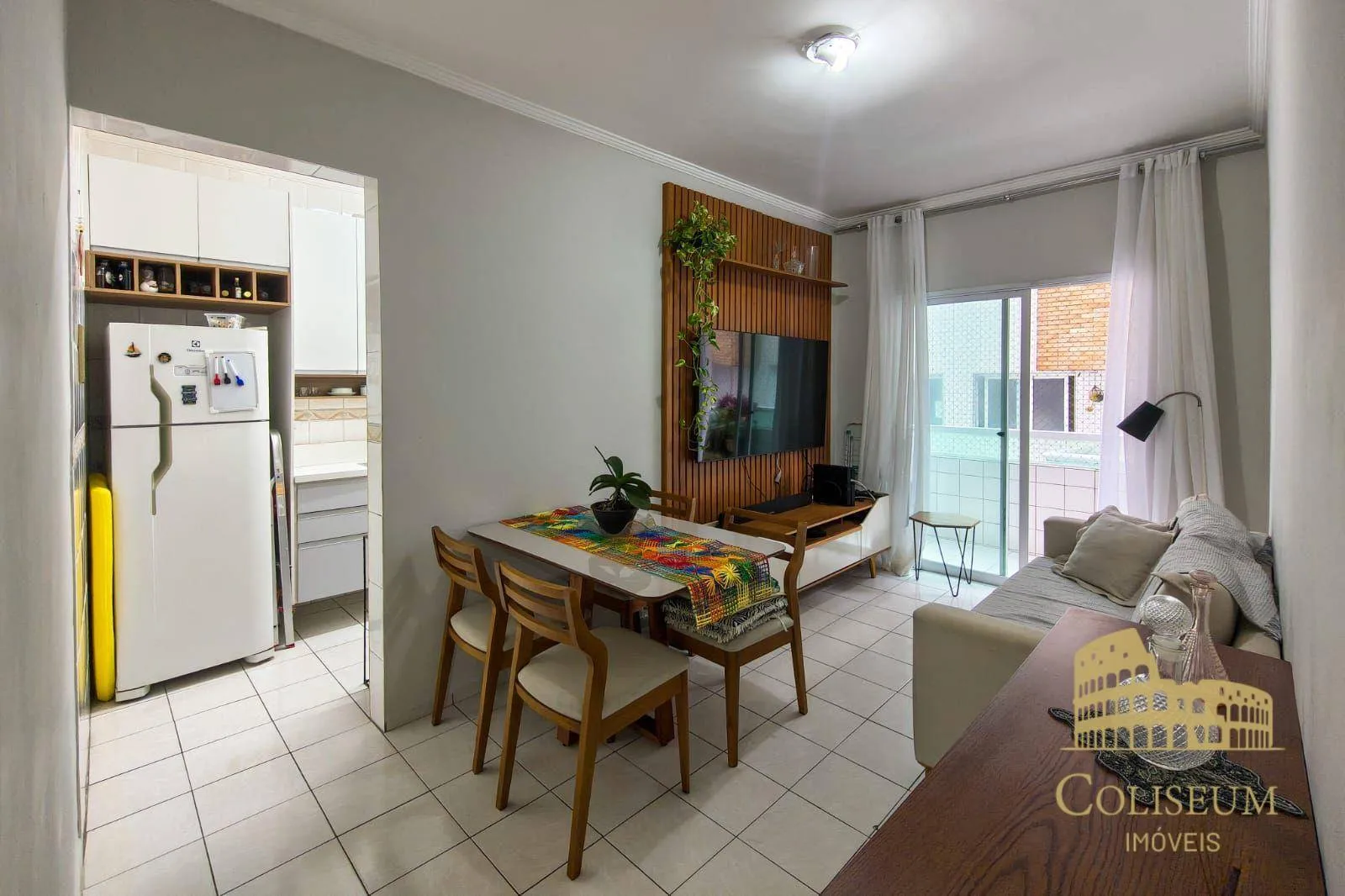 Imagem Apartamento com 1 dormitório à venda, 50 m² por R$ 305.000,00 - Vila Assunção - Praia Grande/SP