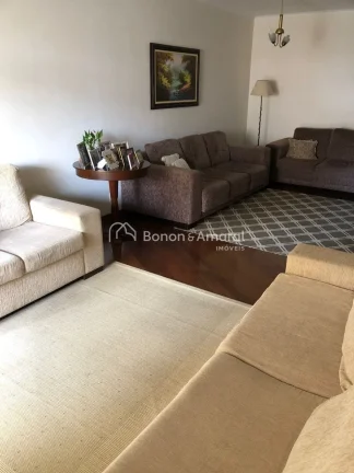Imagem Localizado em um dos endereços mais desejados, este imóvel espaçoso de 186m² oferece todo o conf...