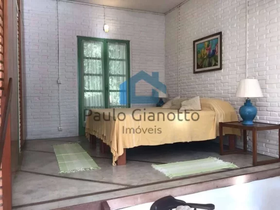 Imagem Chácara com 5 mil m² - Porteira fechada na região de Cotia