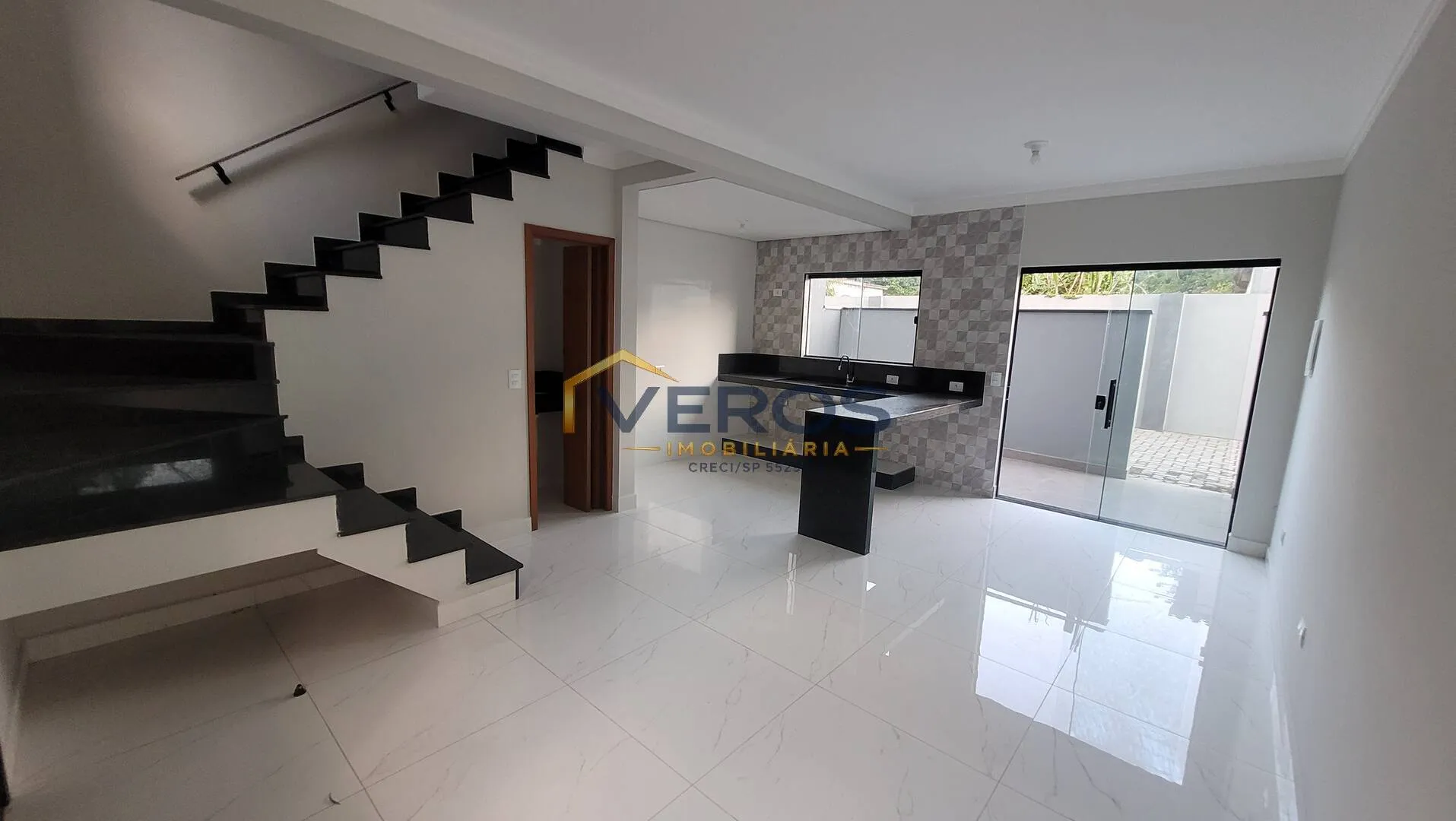 Imagem Casa de Condomínio I Bairro Capricórnio I 2 dormitórios