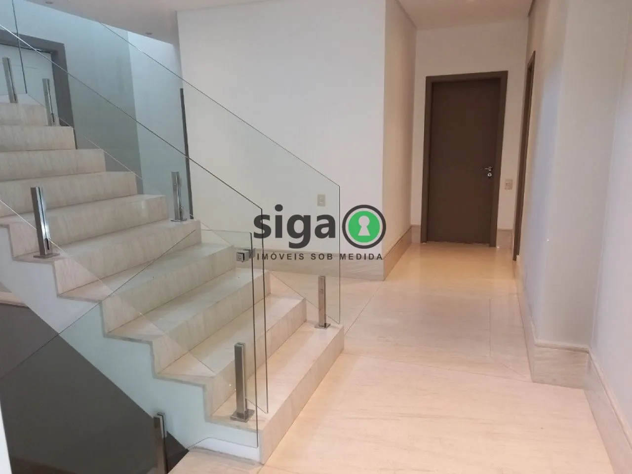 Imagem Casa em Condomínio a venda no Alto da Boa Vista com 4 quartos
