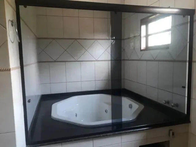Imagem Chácara à venda 4 Quartos, 1 Suite, Jardim Princesa, Pindamonhangaba - SP