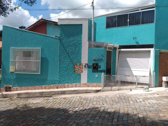 Foto do imóvel Sobrado com 3 dormitórios à venda, 109 m² por R$ 560.000 - Morbidelli - Extrema/MG