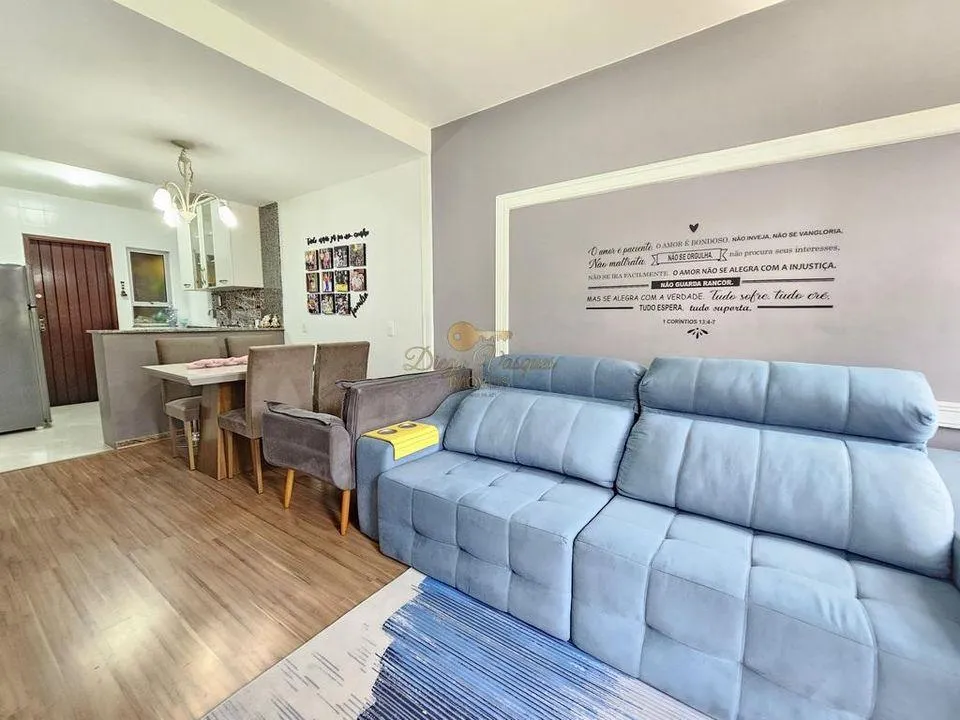 Imagem Casa em Condomínio para Venda em Teresópolis / RJ no bairro Parque do Imbui
