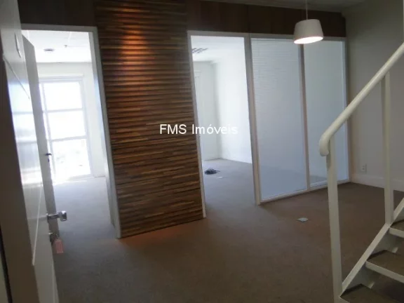 Imagem Conjunto Comercial no Brooklin com 240m²