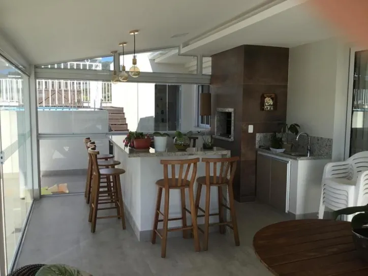 Imagem Cobertura com 3 dormitórios à venda, 250 m² por R$ 1.950.000,00 - Canasvieiras - Florianópolis/SC