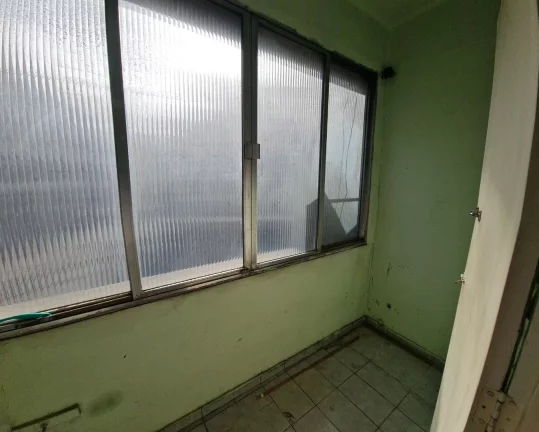 Imagem Sala Comercial com Custo-Benefício Imbatível no Calçadão de Nova Iguaçu - a 150m da Estação