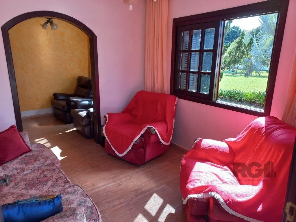 Imagem Casa 161m² - 2 dormitórios, 4 vagas no bairro Santo Onofre em Viamão