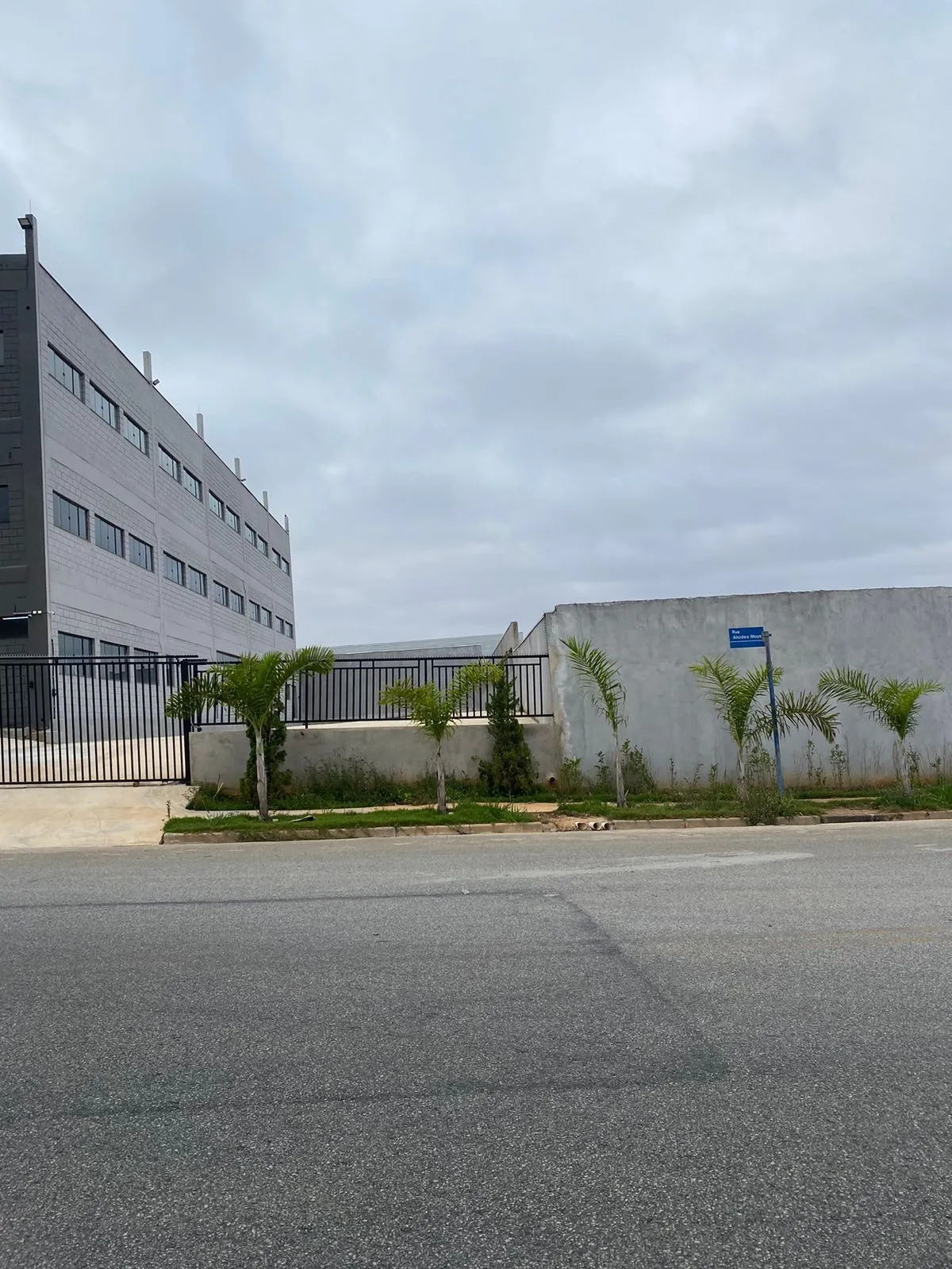 Imagem Oportunidade Única: Venda de Espetacular Prédio Industrial em Sorocaba