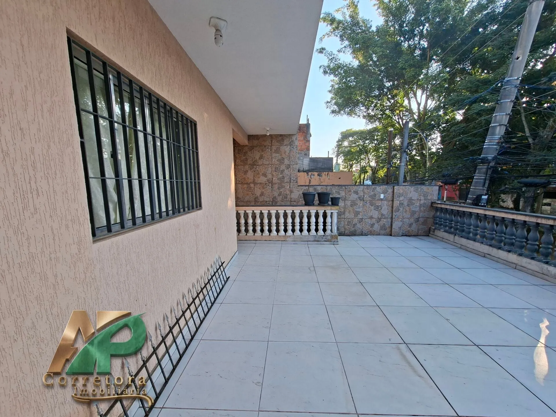 Imagem Sobrado Amplo com 208m² no Jardim Saporito Taboão da Serra