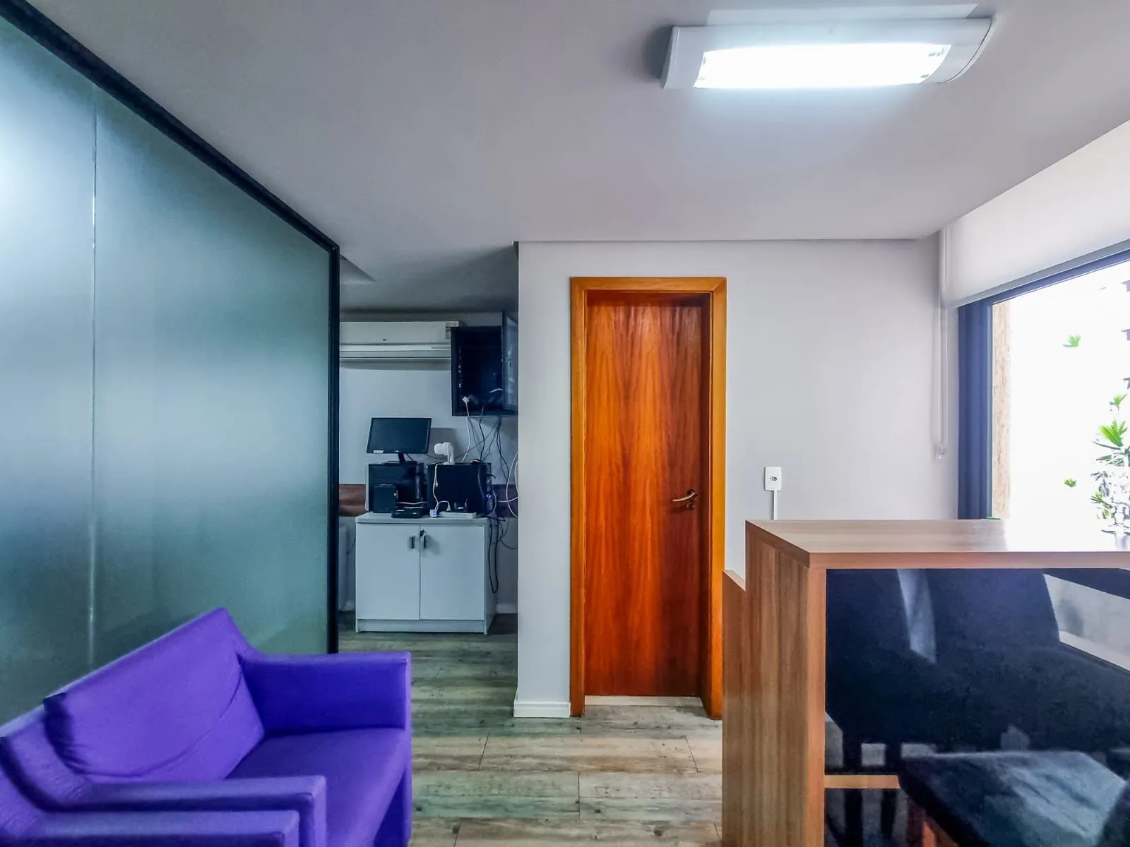 Imagem Sala Comercial em Menino Deus