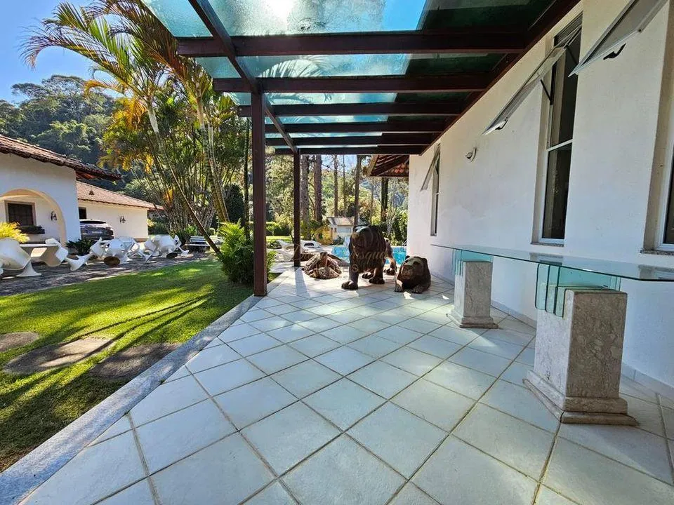 Imagem Casa em Condomínio para Venda em Teresópolis / RJ no bairro Albuquerque