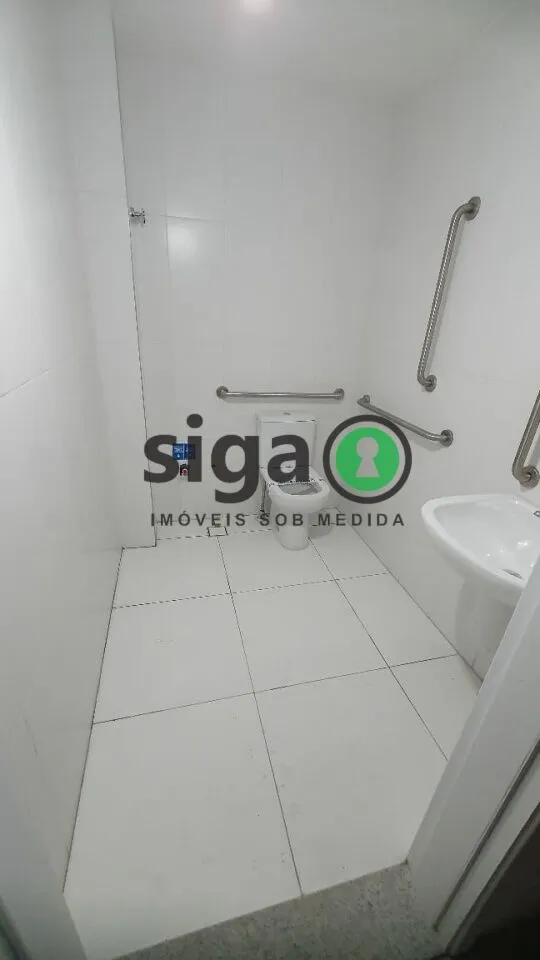 Imagem Loja comercial de 390m² - Fachada Ativa - 5 vagas - Campo Belo - São Paulo/SP