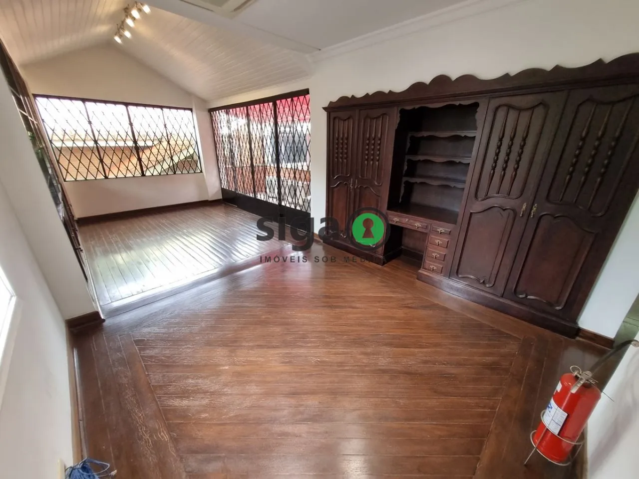 Imagem Casa para Venda ou Aluguel no Jardim América com 5 quartos e 1355m²
