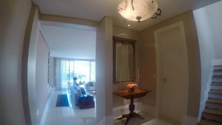 Imagem Casa no Res. Gênesis I - 400m²
