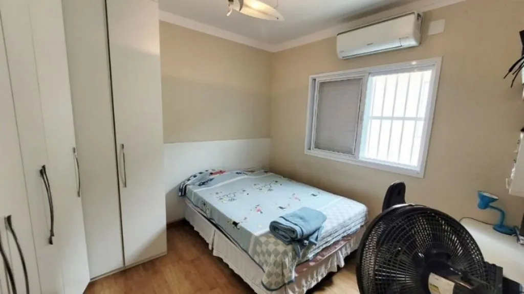 Imagem CASA COM 160,00 m² - CANTO DO FORTE - PRAIA GRANDE SP