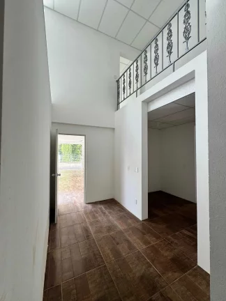 Imagem Casa com 4 dormitórios sendo 2 suítes e ampla garagem a no bairro Jardim Blumenau - Blumenau/SC