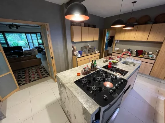 Imagem Casa com 2 Quartos à Venda, 293 m² em Real Parque - São Paulo