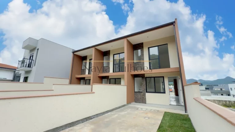 Foto do imóvel CASA RESIDENCIAL em São José - SC, SERTÃO DO MARUIM