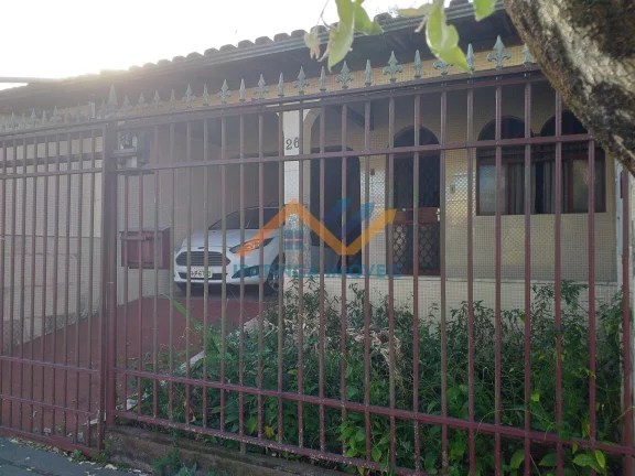 Imagem CASA DE QUATRO QUARTOS NO CARIRU