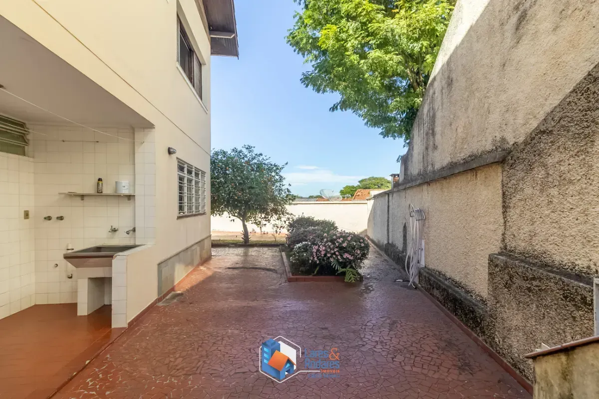 Imagem Sobrado para venda em Parque Jabaquara com 3 quartos, 257m²