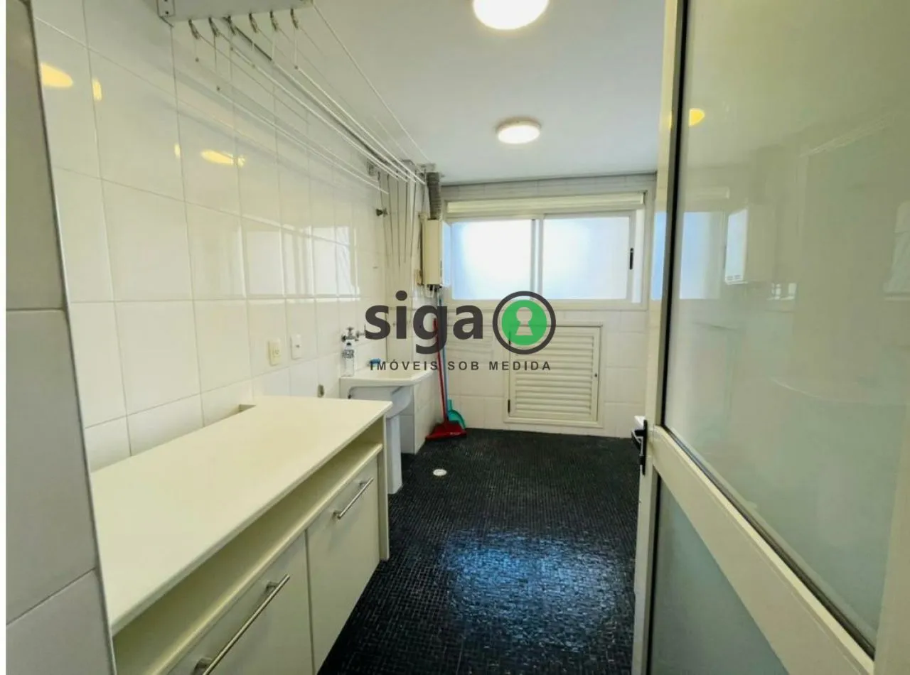 Imagem Apartamento a venda ou locação em Perdizes, com 3 suites, 4 vagas, em 215m²