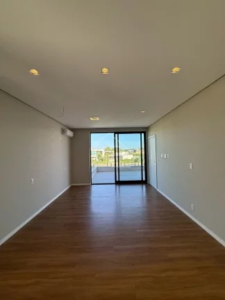 Imagem CASA ALPHAVILLE JACUHY 4 QUARTOS COM SUÍTE