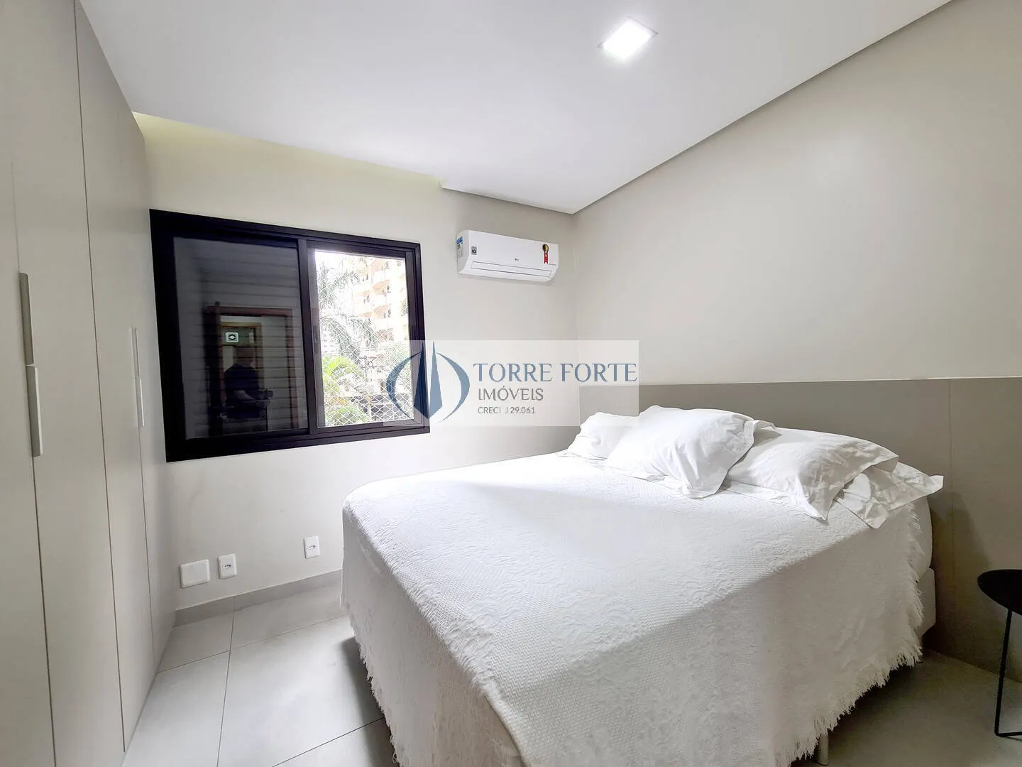 Imagem Ótimo apartamento 61 m², 2 dormitórios sendo 1 suíte, 2 vagas, Jd. América