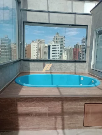 Foto do imóvel Cobertura à venda no Cambuí em Campinas, São Paulo.