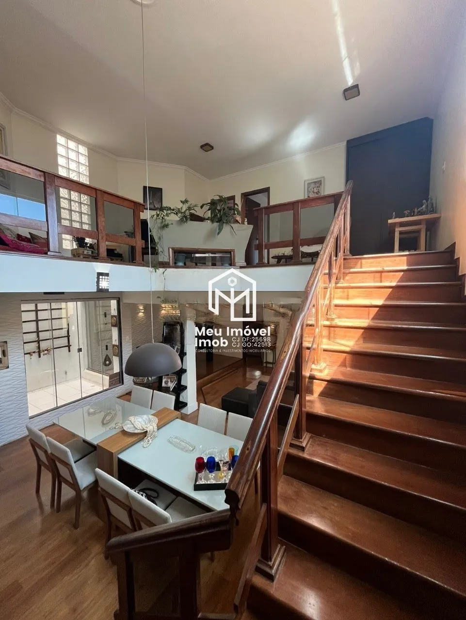 Imagem CASA 5 Quartos 3 Suíte 4 Vaga 330m² QNG 05 Taguatinga