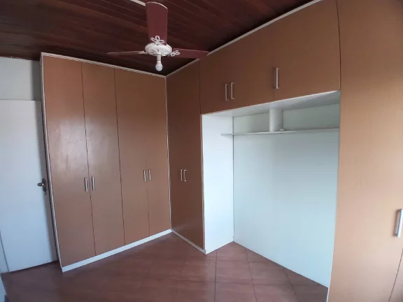 Imagem Lindo sobrado com 142m², Desocupado, no Jarí - Viamão