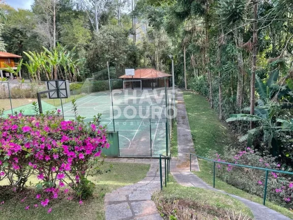 Imagem Terreno em condomínio, com 673m² para venda no bairro de Quebra Frascos, Teresópolis RJ