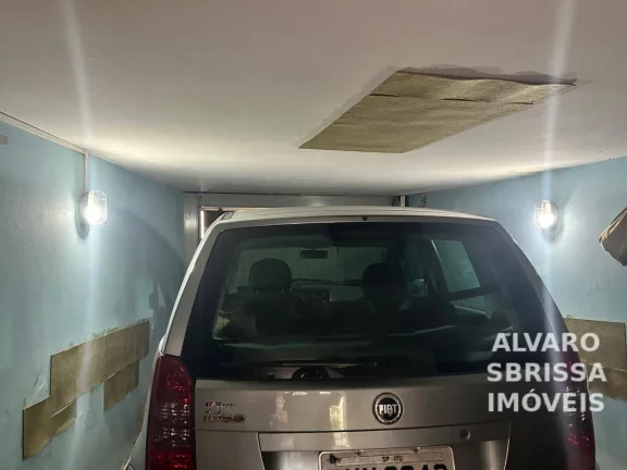 Imagem Casa com três dormitórios na região central de Itu