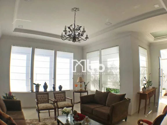 Imagem Casa com 4 dormitórios à venda, 337 m² por R$ 2.650.000,00 - Pinheirinho - Itajubá/MG
