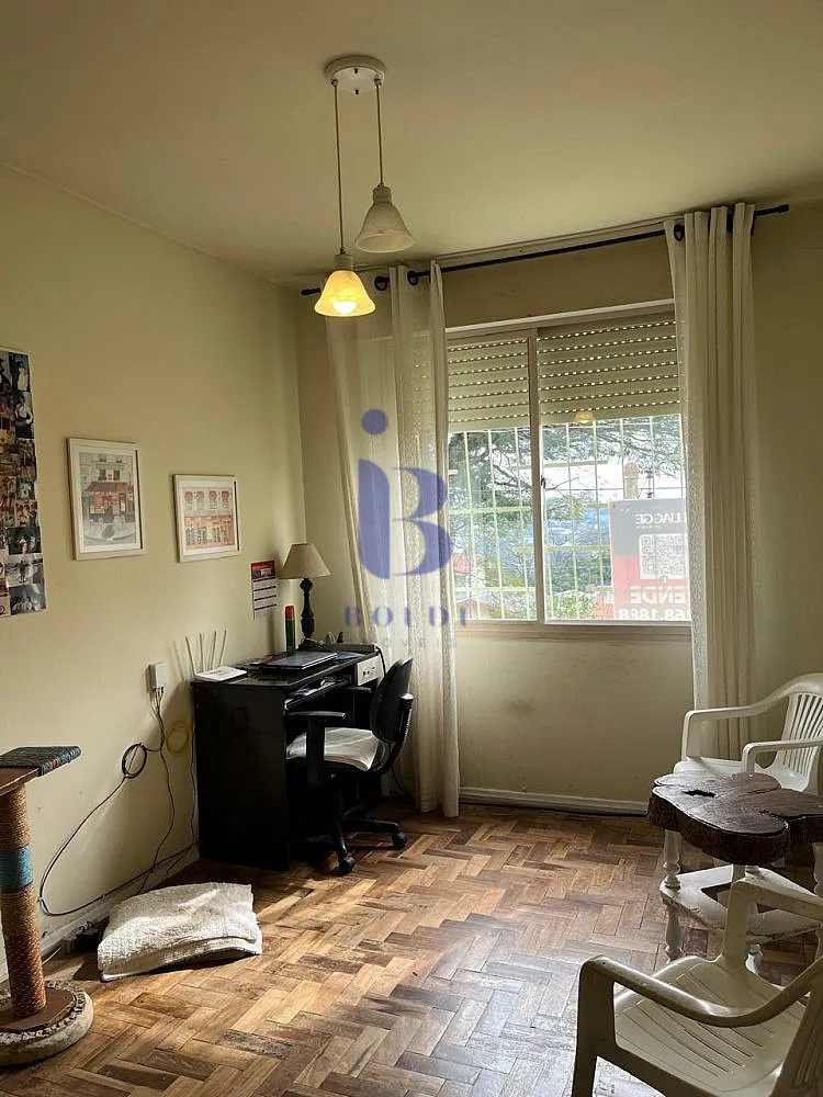 Imagem Casa a Venda no bairro Medianeira - Porto Alegre, RS