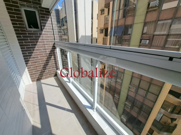 Imagem Apartamento à venda com 82m², 2 suítes, varanda, lazer completo por R$979.000,00 na Pont da Praia em Santos