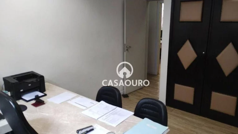 Imagem Casa com 6 dormitórios à venda, 250 m² por R$ 1.010.000,00 - São Lucas - Belo Horizonte/MG