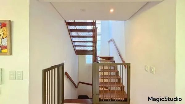 Imagem Casa em Condomínio na Pedra Redonda | 4 Dormitórios | 297m² | 4 Vagas | Solar Biarritz