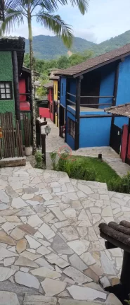 Imagem CASA ACONCHEGANTE À 500 METROS DA PRAIA DE CAMBURY COM 2 QUARTOS ,CHURRASQUEIRA , QUINTAL IDIVIDUAL 2 PISCINAS NO CONDOMINIO