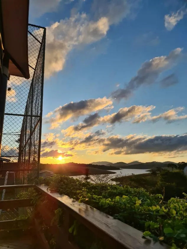 Imagem CASA EM CONDOMINIO- REPRESA PIRACAIA