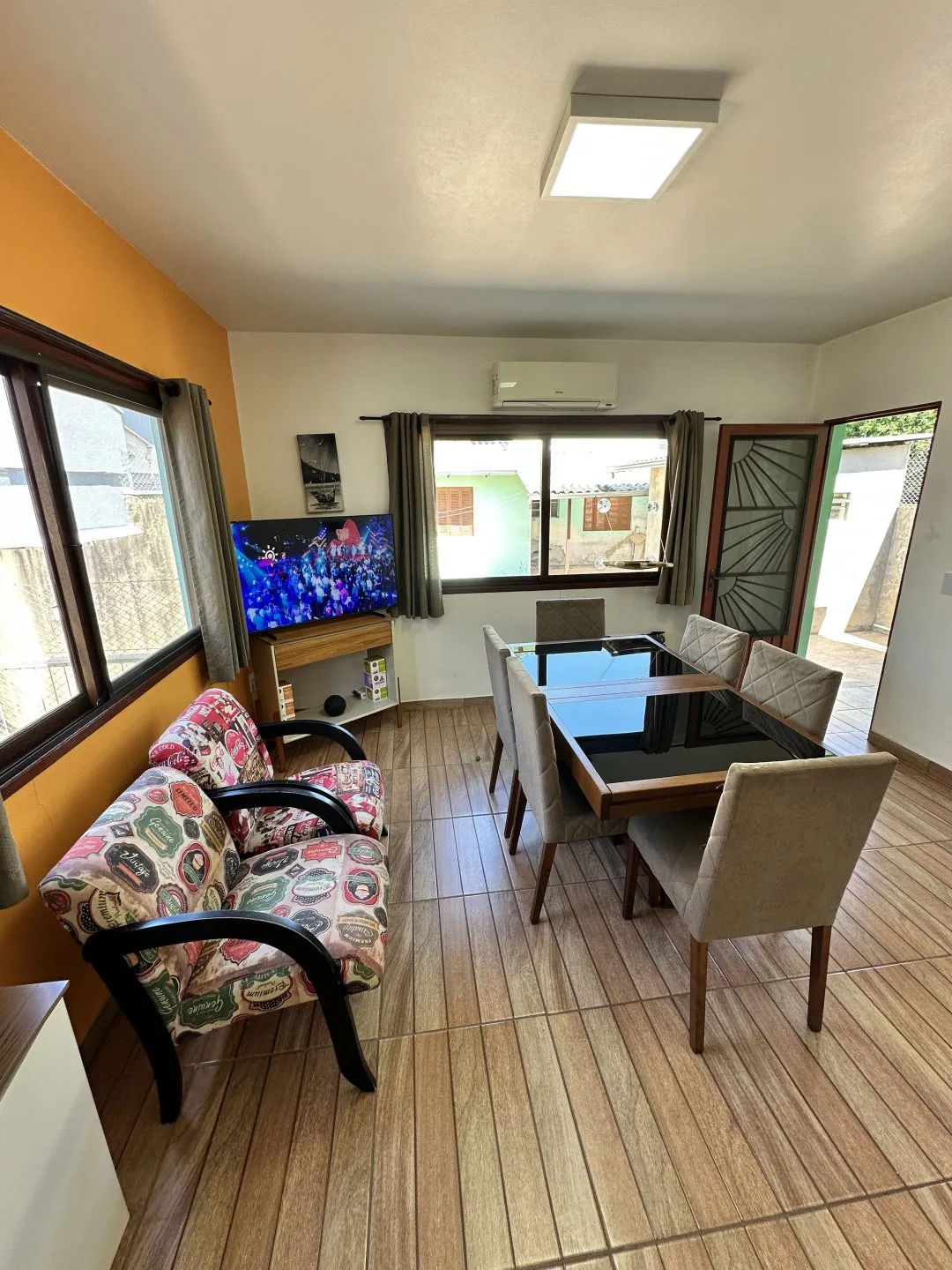 Imagem Casa Residencial à venda na Cecília, Viamão - Localizacão Excelente!