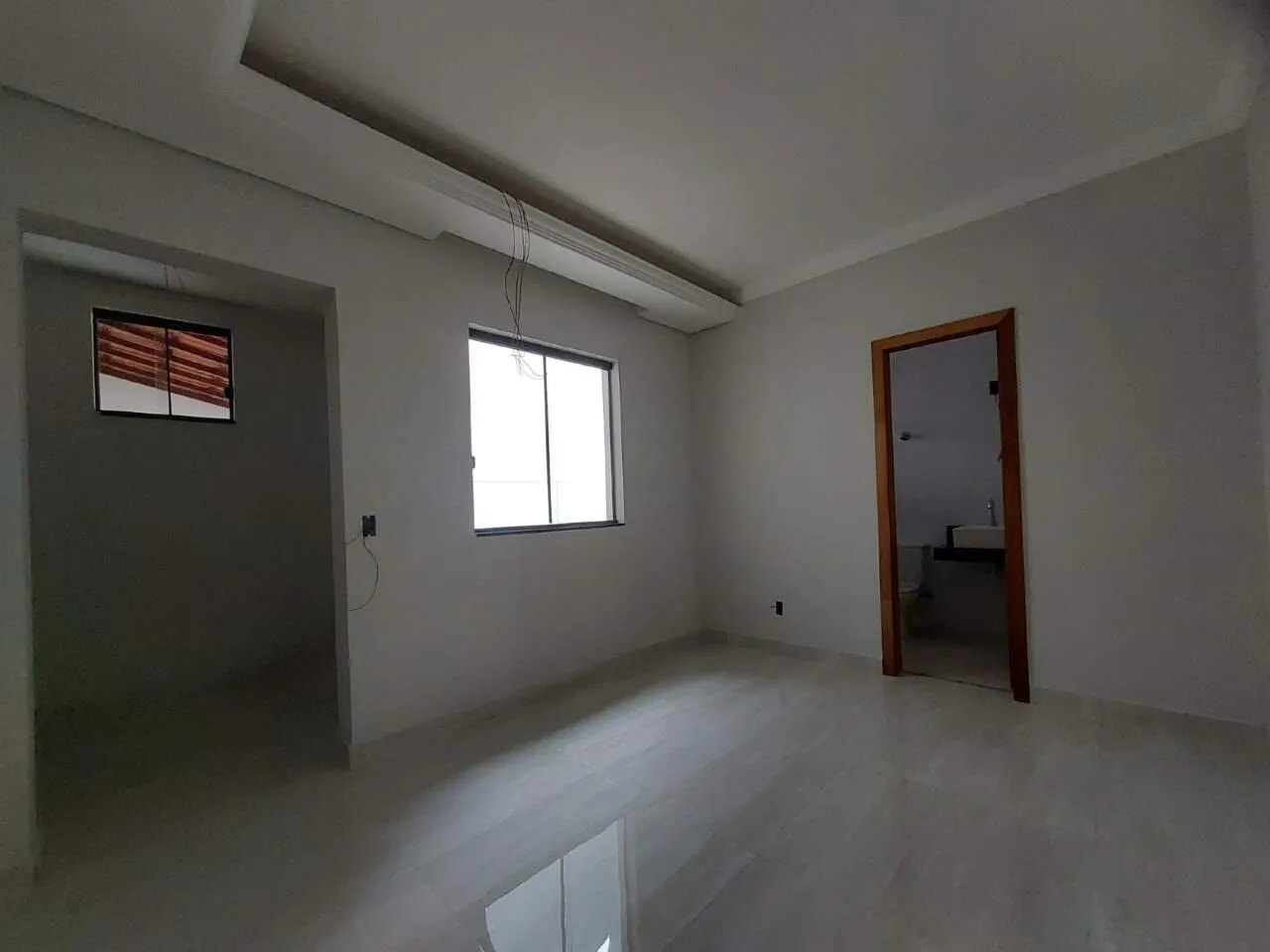 Imagem CASA PLANA+3QUARTOS+SUÍTE+CLOSET+ESPAÇO GOURMET+2VAGAS
