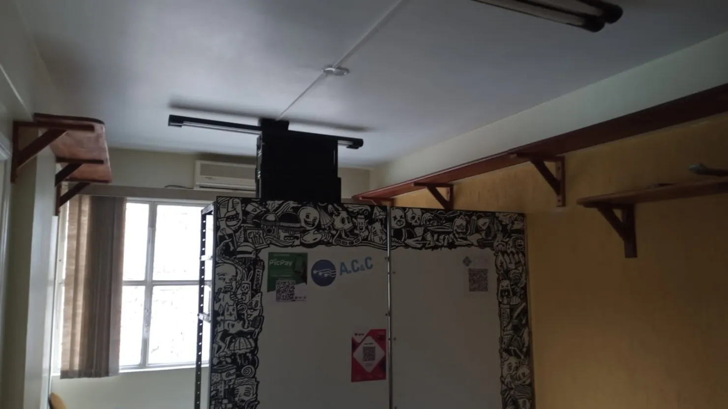 Imagem Comercial à venda Centro, Pindamonhangaba - SP | Edifício Raphael Muassab